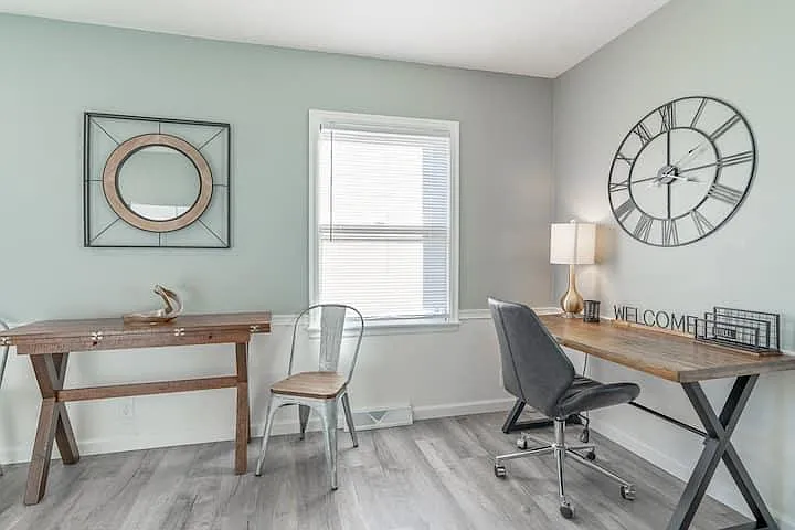 2 bed, 816 sqft, $2,150 — Photo 2