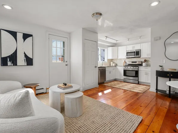 3 Murdock St #3, Cambridge, MA 02139