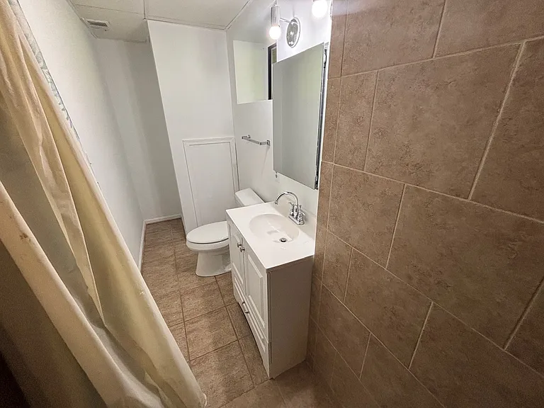 17101 Clear Creek Dr — Photo 9