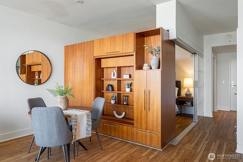 5th image of 2911 2nd Avenue #1112