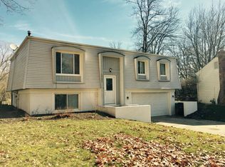 10295 Smugglers Cv, Aurora, OH 44202