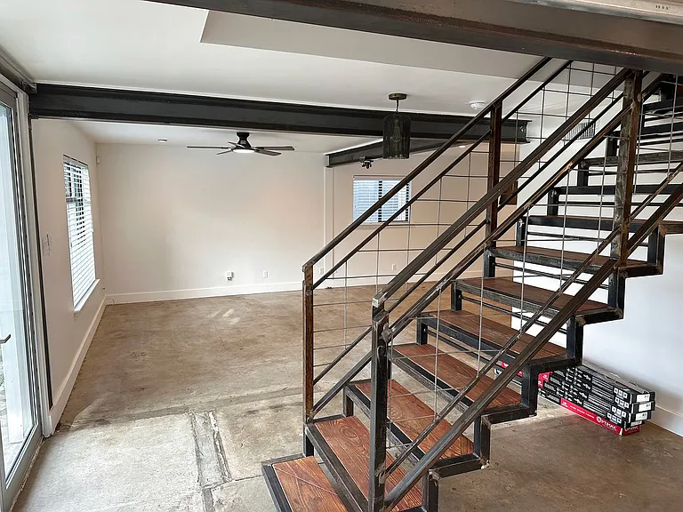 5100 Orleans Ct — Photo 3
