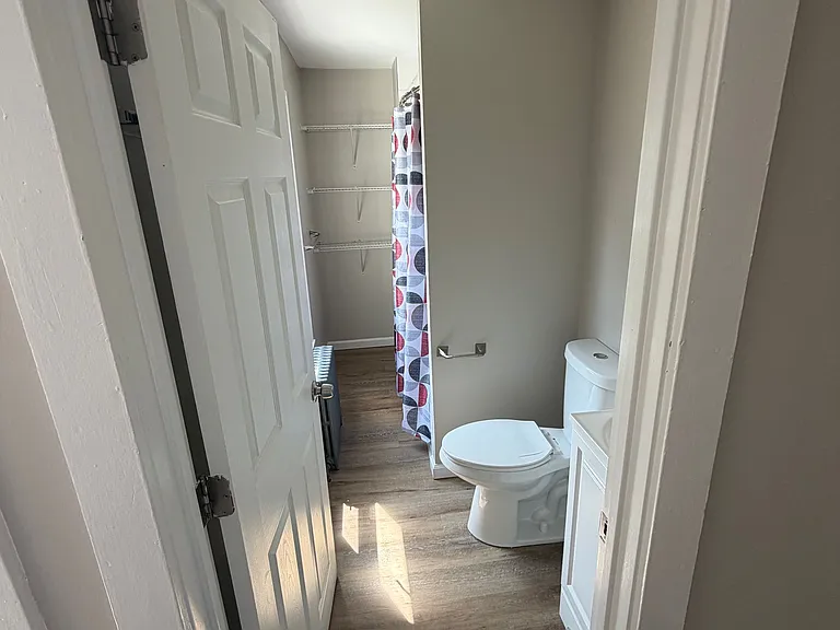 2114 E Landis Ave #9 — Photo 9