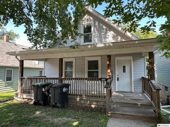 3805 S 23rd St, Omaha, NE 68107