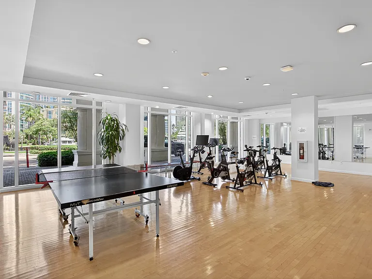511 SE 5th Ave #1102 — Photo 47