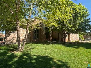 1325 W Wicklow Ct, Sioux Falls, SD 57108