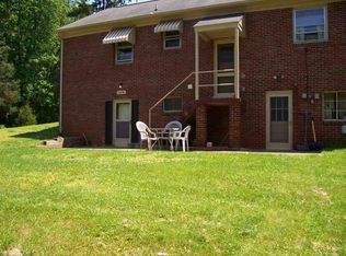 127 Buckingham Cir #B, Charlottesville, VA 22903