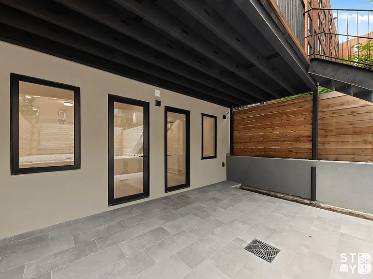 395 Clermont Ave #1A — Photo 10
