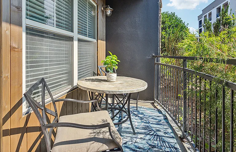 The Alexander at the District Apartments — Photo 4