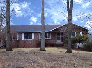 6 Wood Rd, Denville, NJ 07834