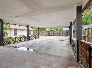 9518 County View Rd, Dallas, TX 75249