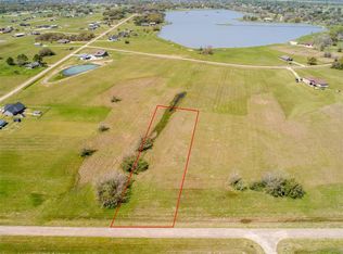 350 Colt Trl, Angleton, TX 77515