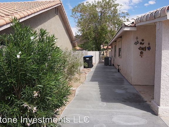 4th image of 1132 Tuscarora Dr