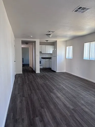 590-5905 W Olive Ave #EL Photo 1
