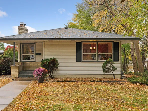 3957 Lake Curve Dr, Minneapolis, MN 55422