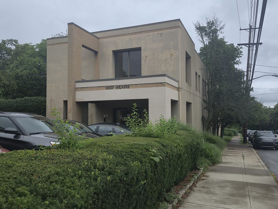 Building Photo 4