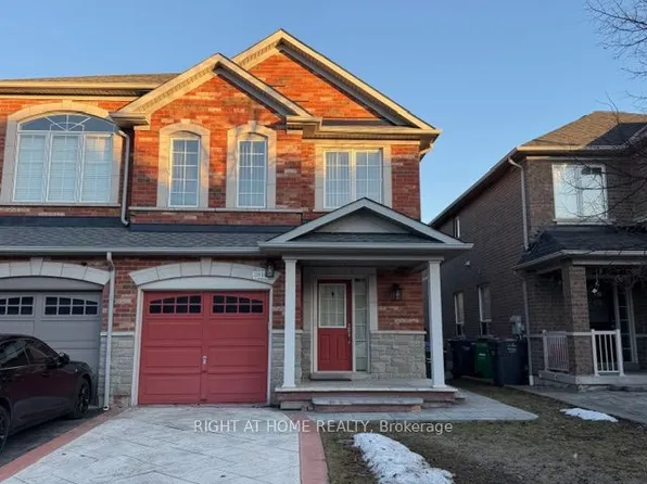 3910 Stardust Dr, Mississauga, ON L5M 8A6