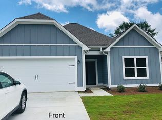 157 Ridgecrest Rd, Calera, AL 35040