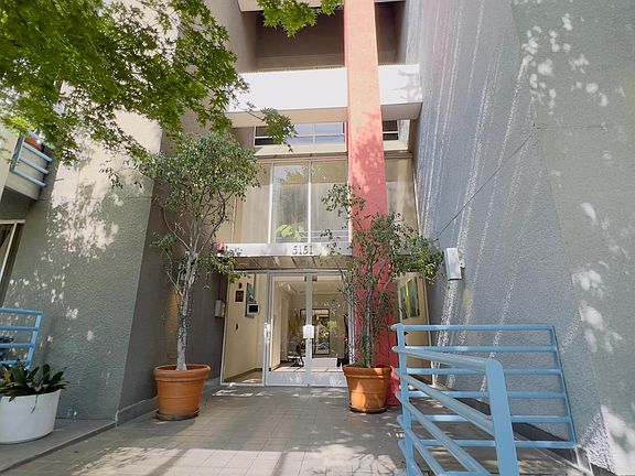 2nd image of 5151 Balboa Blvd Unit 204