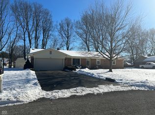 375 Shadow Rd, Greenwood, IN 46142