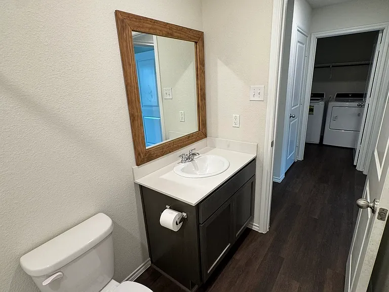3625 Cody Ln — Photo 10