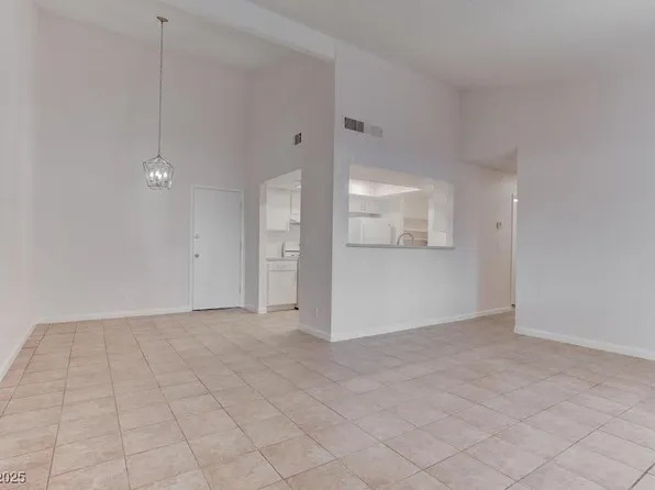 4373 Spencer St, Las Vegas, NV 89119