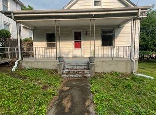 217 8th St, Vinton, VA 24179