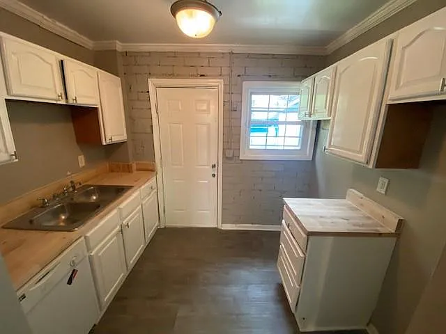 399 Holly St NW #6 — Photo 5