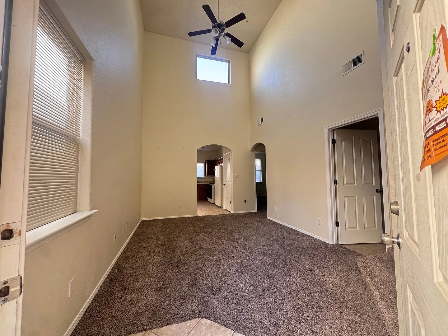 Spacious Townhome in Spanish Sun HOA — Photo 3