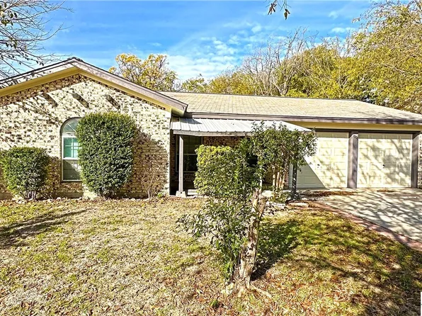 1901 Dennis St, Copperas Cove, TX 76522