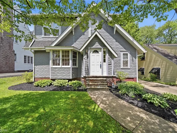 213 33rd St NW, Canton, OH 44709