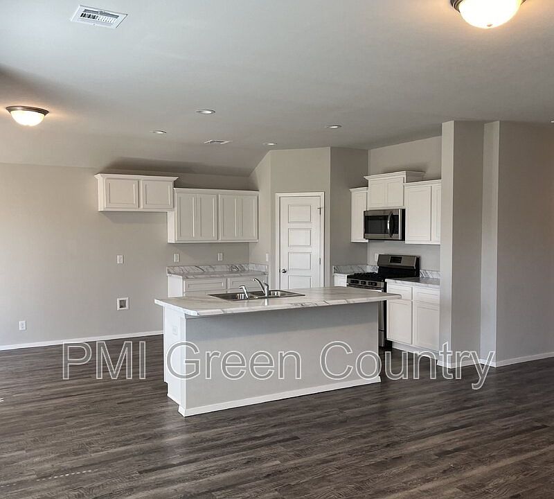 8506 E 161st Pl S, Bixby, OK 74008 Zillow