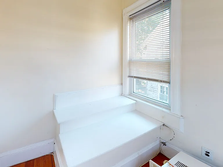 47 Fairbanks St #2 — Photo 8