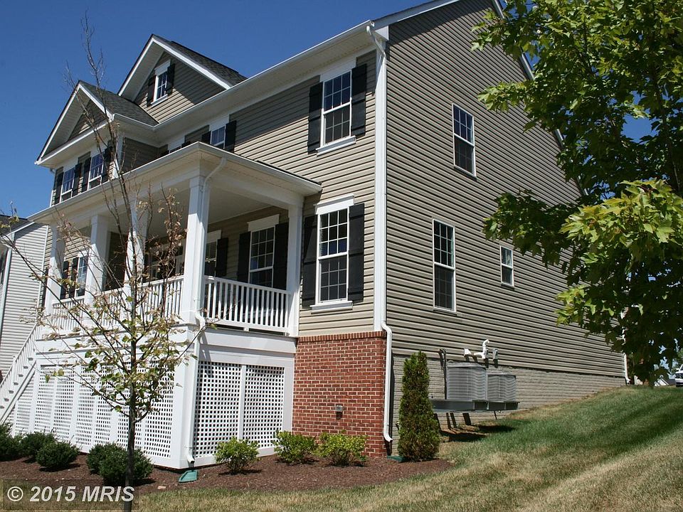 Exterior (Front)