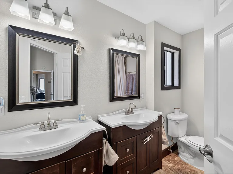 15111 Freeman Ave #72 — Photo 25