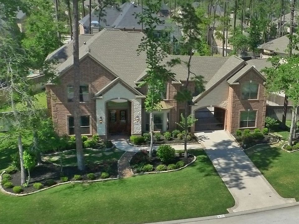 1st image of 82 S Fair Manor Cir