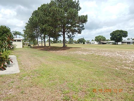 4th image of 2119 Bayou Dr S #1136