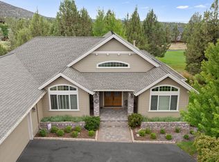 909 Willet Ln, Redmond, OR 97756
