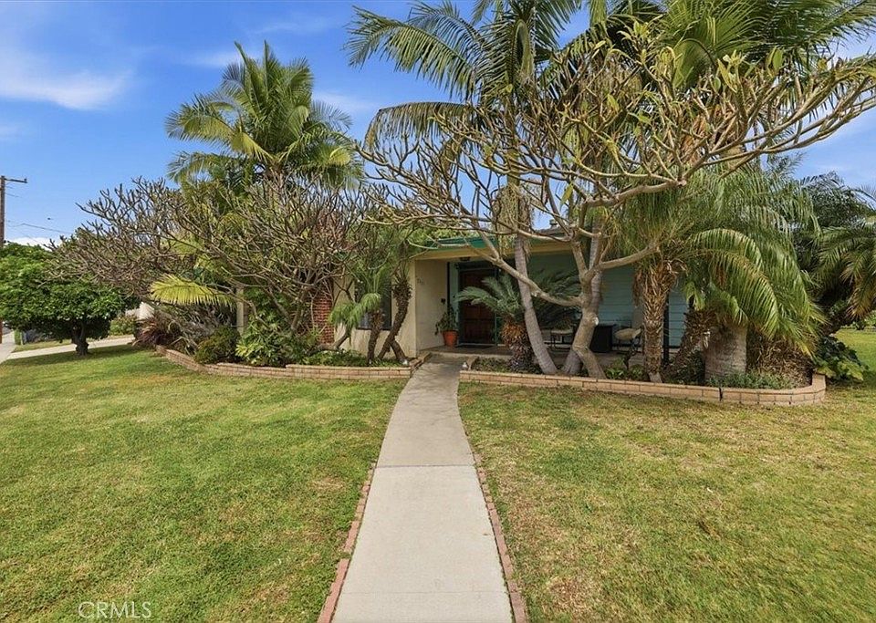 1st image of 8561 Davista Dr