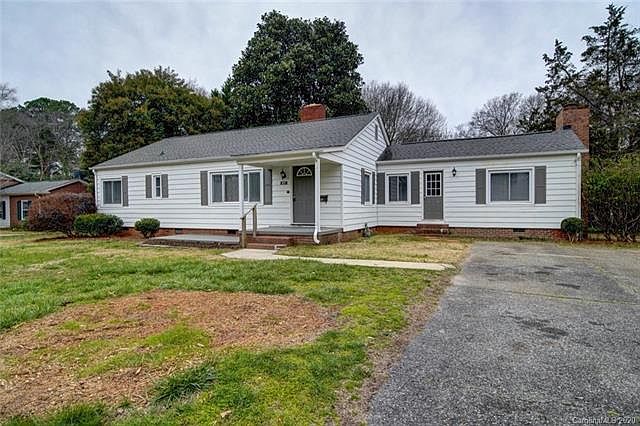 1st image of 611 Dartmouth Dr #23