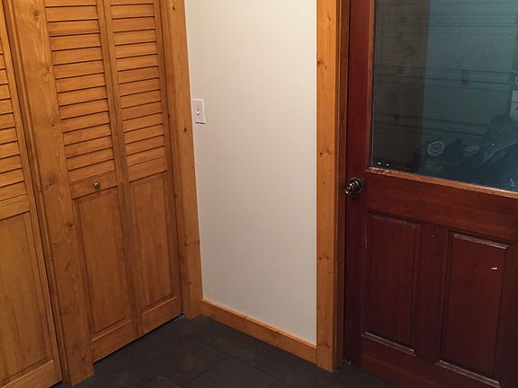 Mud room- to garage