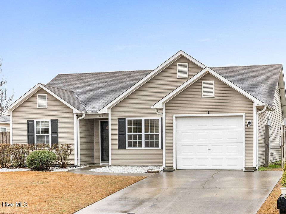 1st image of 1343 Parkland Way