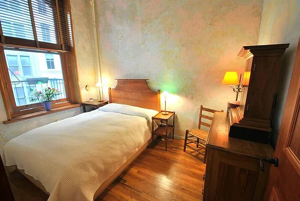 Sold by Real Direct | media 13