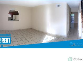 3750 SW 60th Ter, Davie, FL 33314