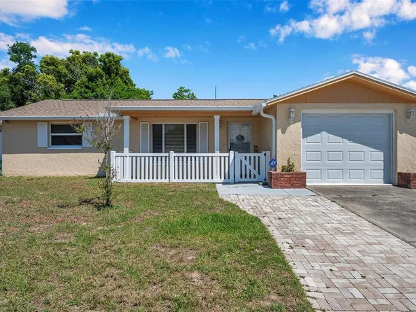 6641 Albemarle Pkwy, New Port Richey, FL 34653