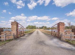 720 Campbell Rd, Century, FL 32535