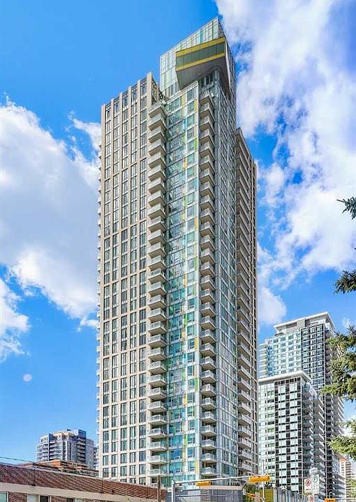 1st image of 901 N 10th Ave SW #1305