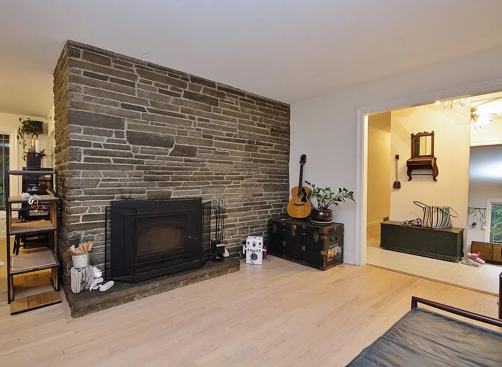 4 bed, 2774 sqft, $4,500 — Photo 4