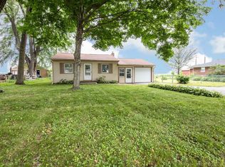 7785 Freeport Rd, Rockton, IL 61072