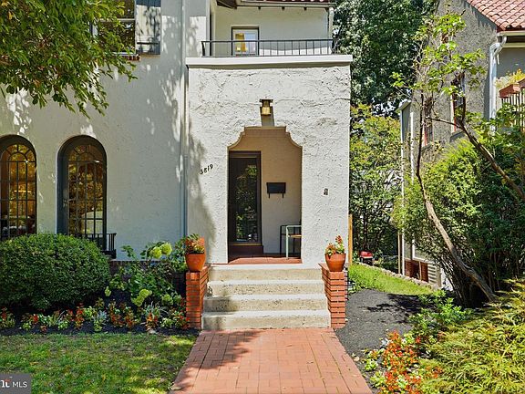 2nd image of 3819 Veazey St NW